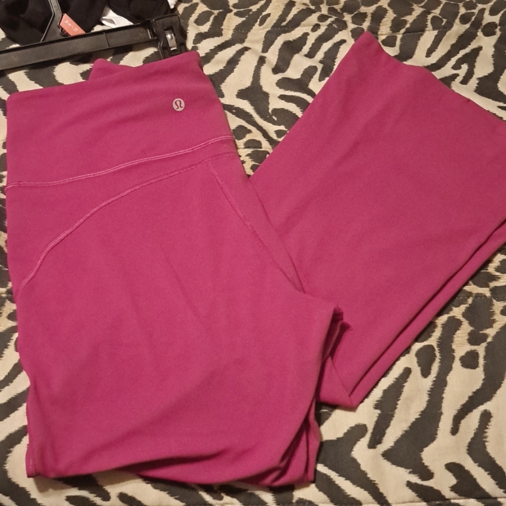 Lululemon groove pants
